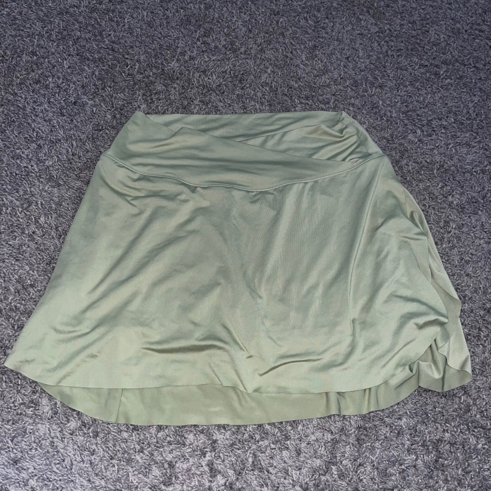 New‎ In Sage Green Crossover Waist Athletic Skort NS50032 Large